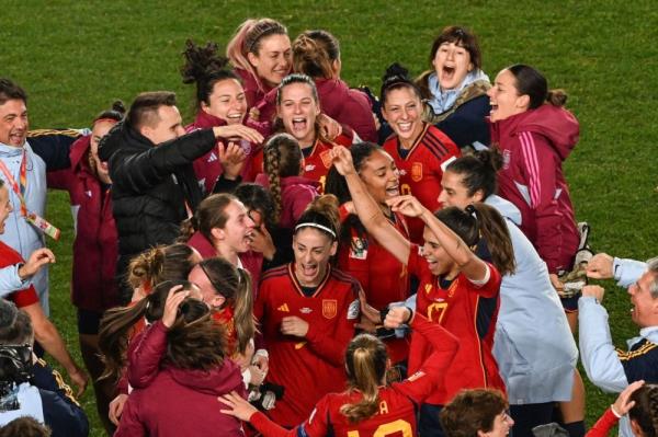 History beckons with England, Spain one win from World Cup glory